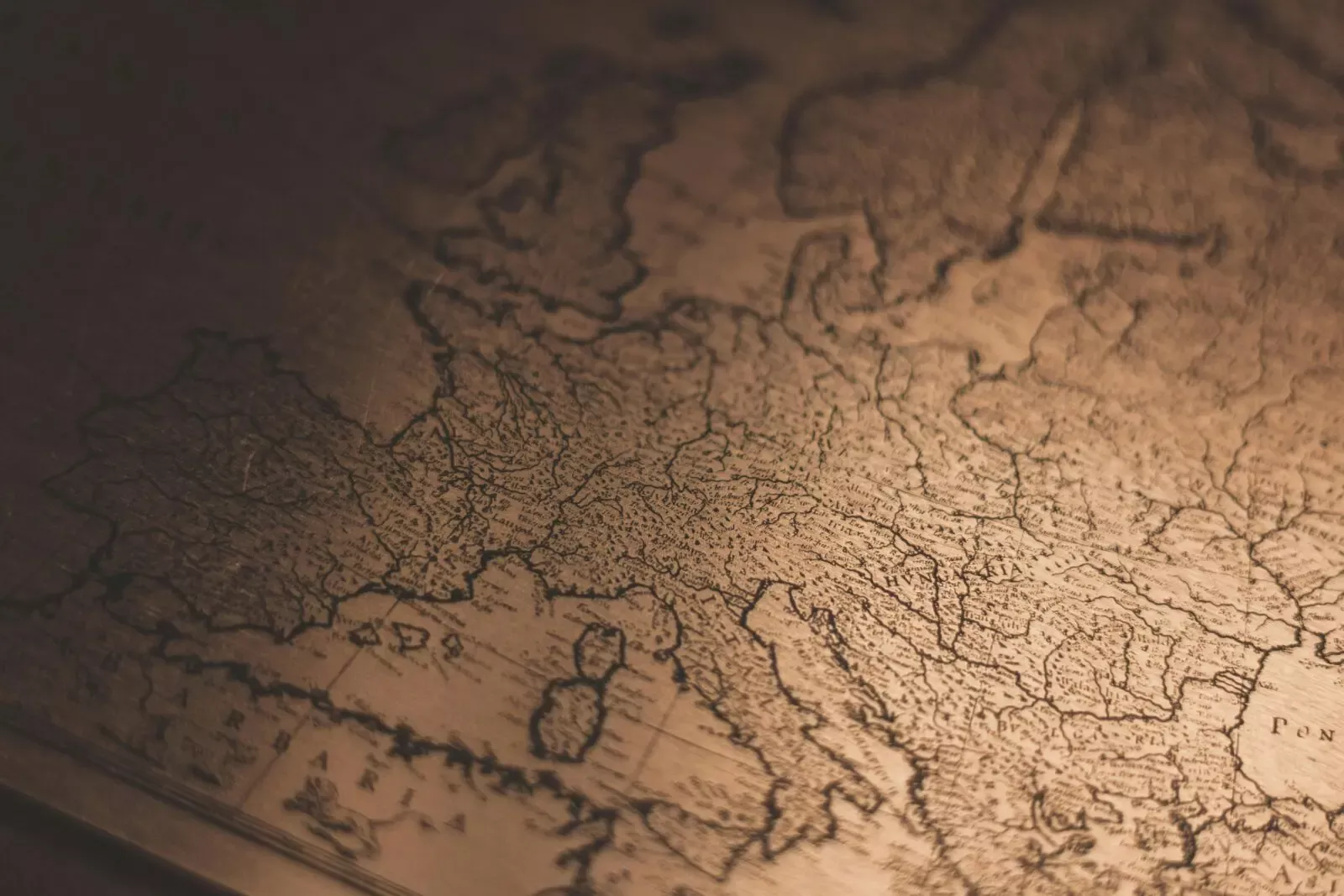 QGIS作業にオススメの地図タイル4選